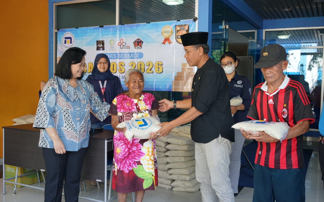 Wujud Kepedulian Sosial, Udinus Salurkan 5 Ton Beras untuk Warga Pendrikan Kidul Menjelang Lebaran