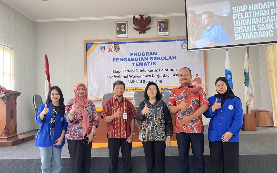 FEB Udinus Latih Wawancara Kerja dan Penyusunan CV di SMK, Siapkan Lulusan Vokasi Jadi Profesional