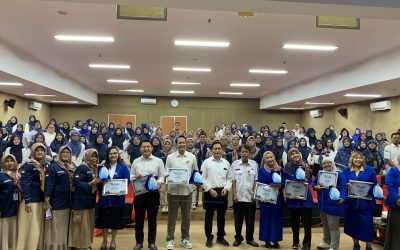 Ilkom Udinus Berikan Pleatihan Kepada Guru Se-Kota Semarang Bangun Personal Branding di Era Digital 