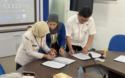 FT Udinus Gandeng SMKN 2 Salatiga, Buka Peluang Magang hingga Kolaborasi Riset IoT